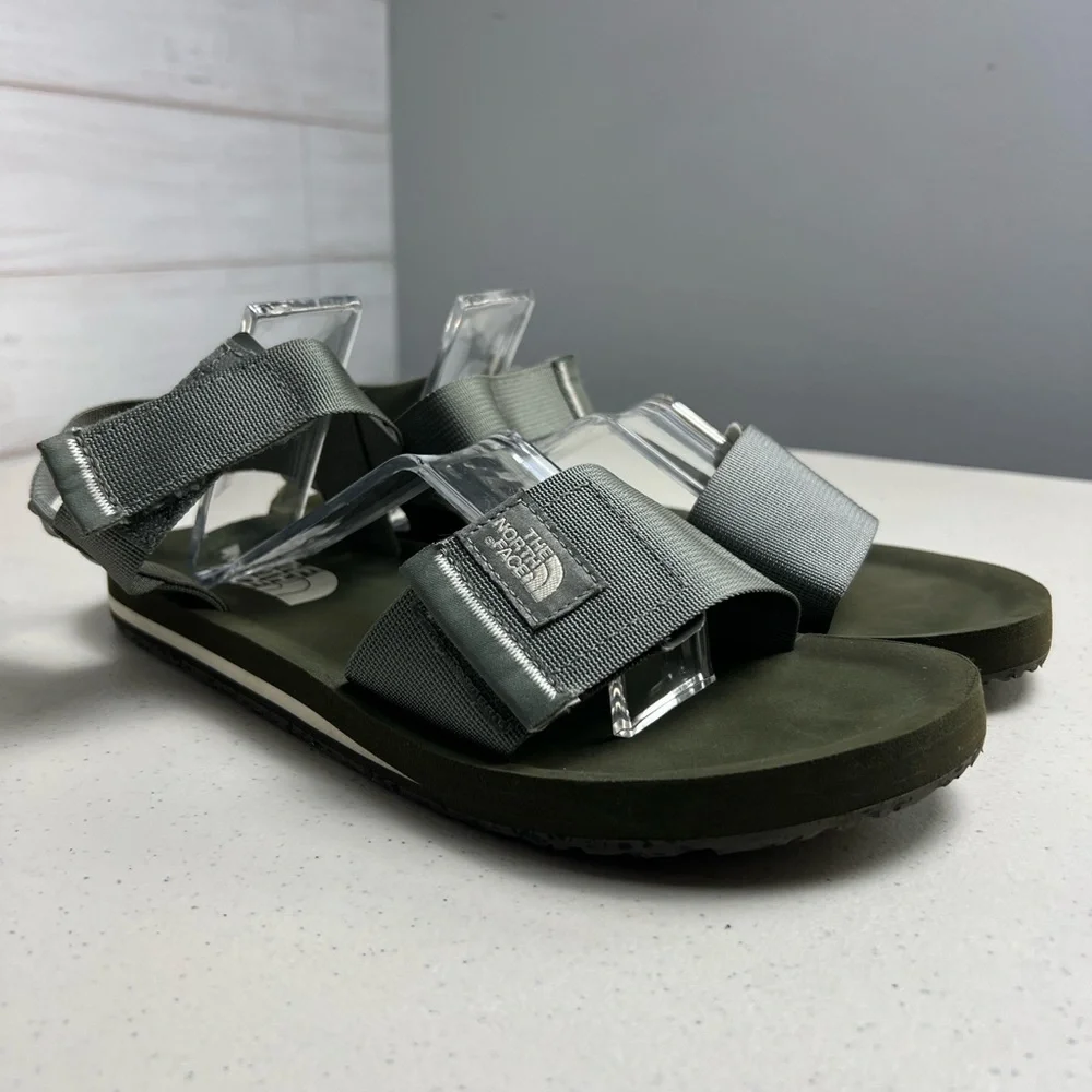 THE NORTH FACE WOMENS SKEENA SANDALS SIZE 10 GREEN